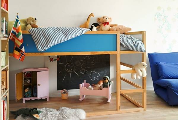 Детская кровать своими руками или как создать уют в детской - фото