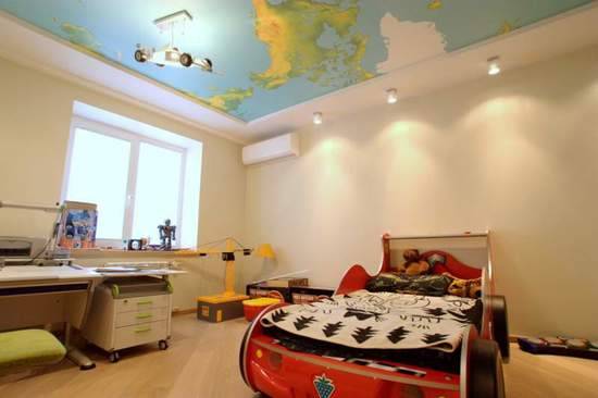 Дизайн интерьера детской с натяжным потолком - фото