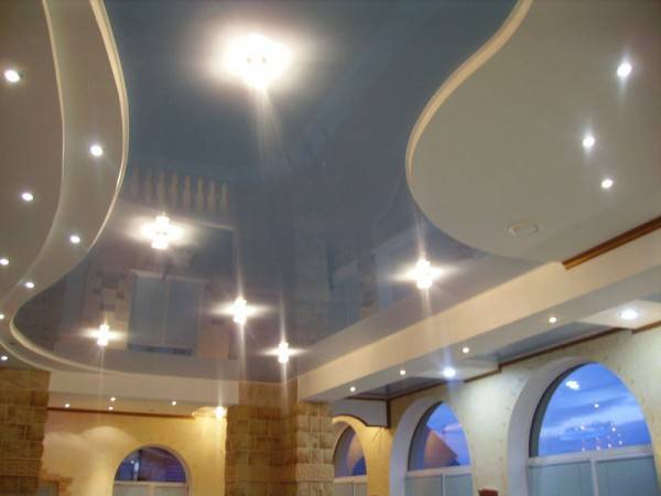 Навесной потолок из гипсокартона: рассматриваем варианты с фото